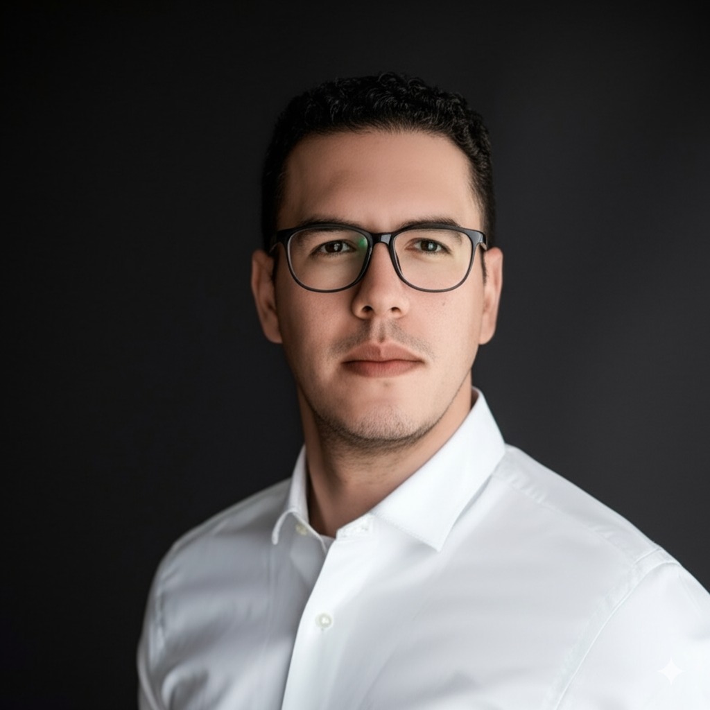 Angelo Tamarones — Director de Producto y Tecnología de Fensivo